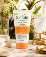 Simple Protect 'N' Glow Facial Wash 150ml 4