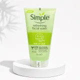 Simple Kind to Skin Refreshing Facial Wash 150ml 1