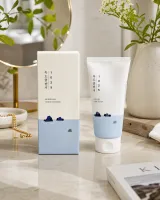 Round Lab 1025 Dokdo Cleanser 150ml 4